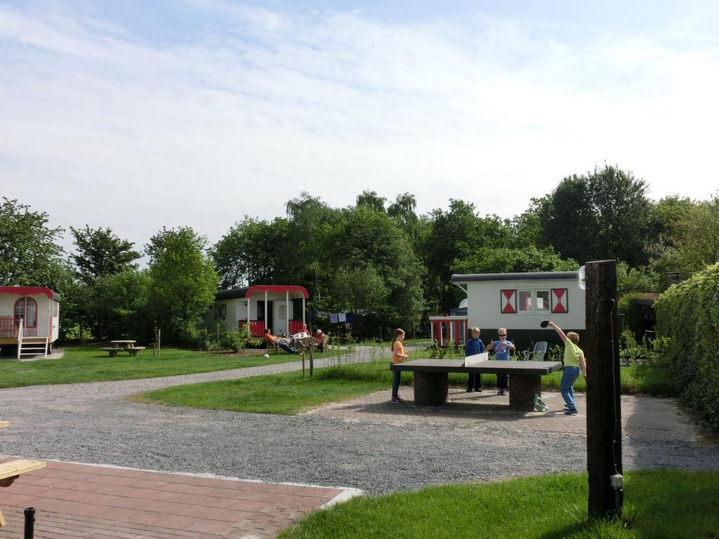 Bed and Breakfast Pipowagen Camping Puur Genieten Someren Экстерьер фото
